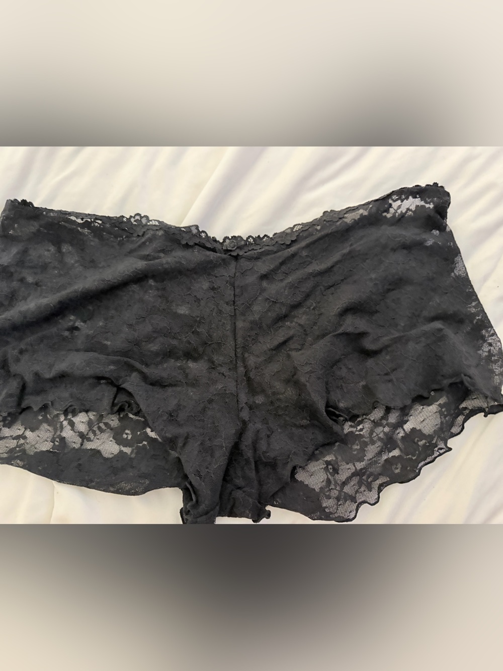 SKIMS Black Lace Boy shorts in Shoot